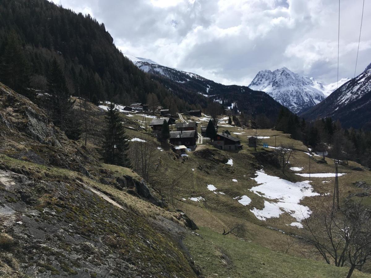 Chalet Le Триент Екстериор снимка