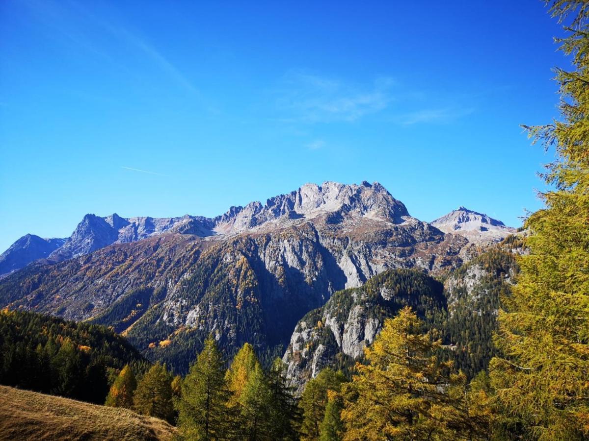 Chalet Le Триент Екстериор снимка